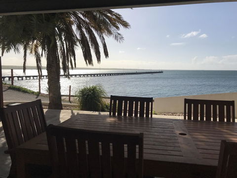 Streaky Bay Beachside & Jetty View Apartments - Dentist Search 0