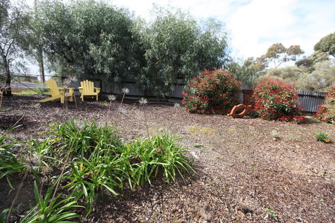 One Tree Bed And Breakfast - Dentist Find 4