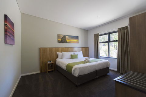 Eight Willows Retreat - Dentist Find 21