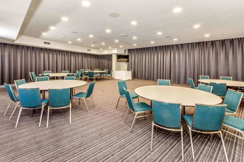 Quality Hotel Lighthouse - Dentist Find 13