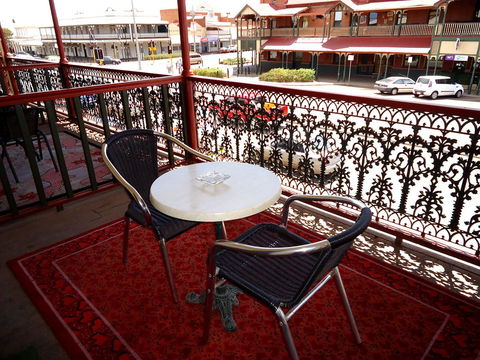 The Palace Hotel Kalgoorlie - Dentist Search 6