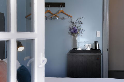 The Stirling Arms Hotel - Dentist Find 12