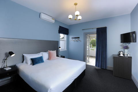The Stirling Arms Hotel - Dentist Find 5