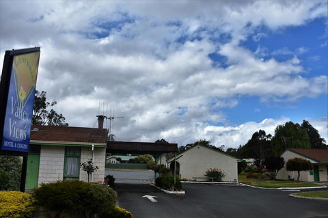 Valley Views Motel & Chalets - Dentist Find 29