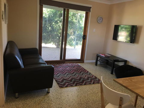 Swan Valley Sisters - Dentist Find 5
