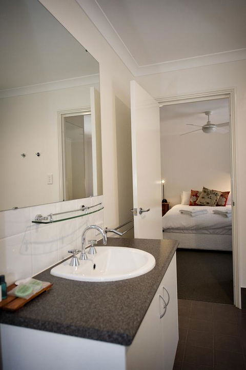 Margaret River Hideaway & Farmstay - Dentists Australia 2