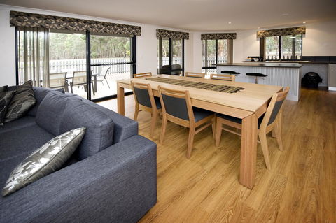 Margaret River Hideaway & Farmstay - Dentists Australia 1