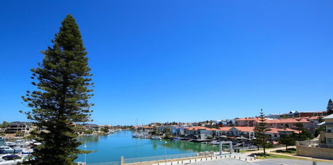 Studio Style Mindarie Marina - Dentist Find 0