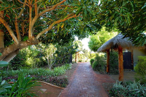 Mantra Frangipani Broome - Dentists Australia 34