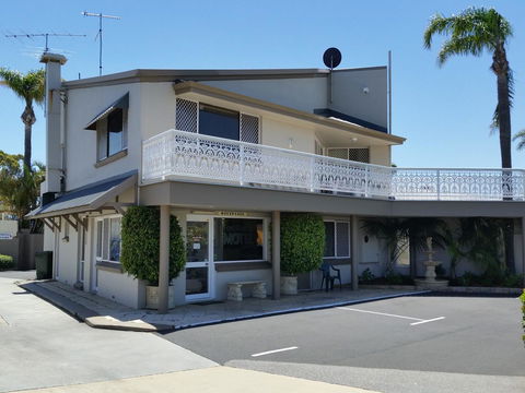 Mandurah Foreshore Motel - Dentist Find 3