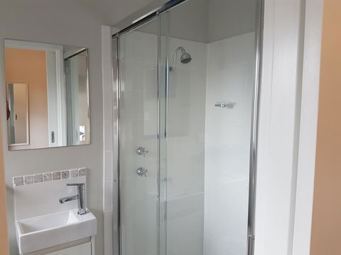 Mandurah Foreshore Motel - Dentist Find 13