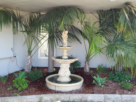 Mandurah Foreshore Motel - Dentist Find 6