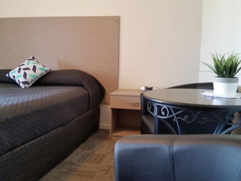 Mandurah Foreshore Motel - Dentist Find 9