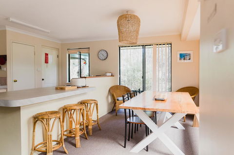 Margaret River Holiday Cottages - Dentists Australia 24