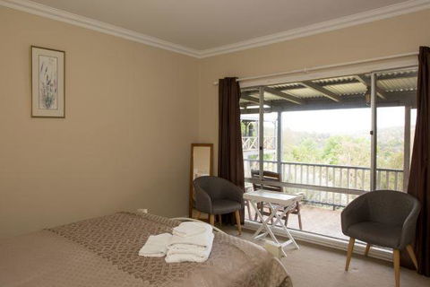 Yvonnes Rest Holiday Home - Dentists Australia 4