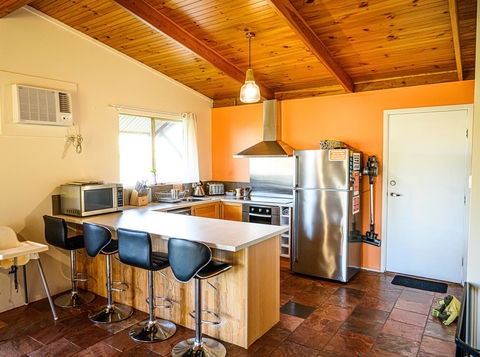 The Bothy Lancelin Family Retreat - Dentist Find 5