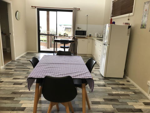 Sabai Accommodation - Dentists Australia 1