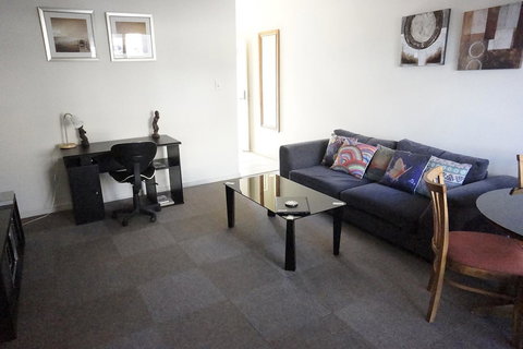 South Beach 49 - Dentist Find 0