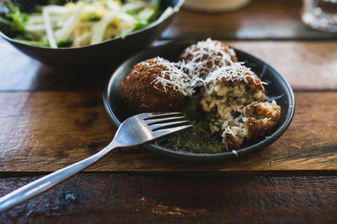 South Beach 49 - Dentist Find 7