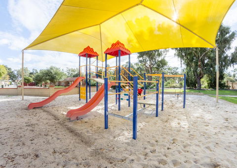 Banksia Tourist Park - Dentist Find 4