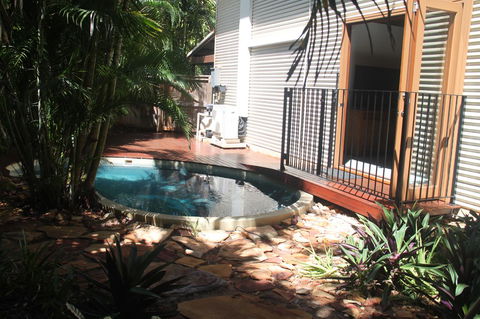 Beach House On Fox - Dentists Australia 17