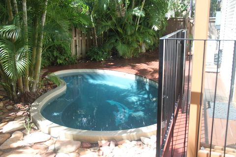 Beach House On Fox - Dentists Australia 18