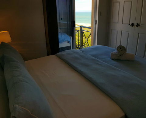 Caravel Beach House Mandurah - Dentist Find 14
