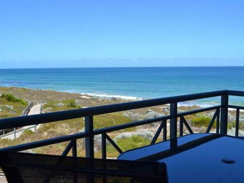 Caravel Beach House Mandurah - Dentist Find 26