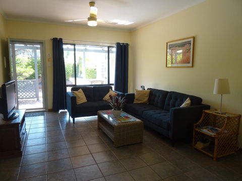 Broome - Dentist Search 7