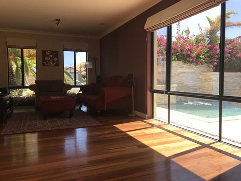 Le Boulevard - Dentists Australia 9