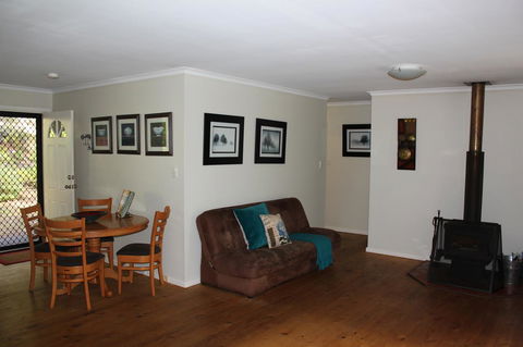 Francisca's Cottage - Dentists Australia 4