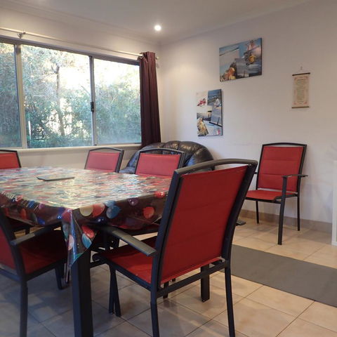 Moore River Cottage - Dentists Australia 5