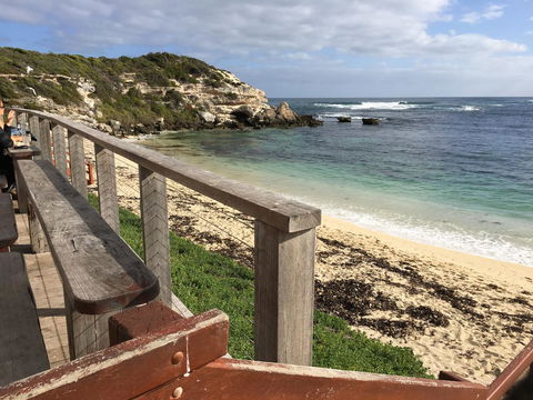 Zephyr Studio - Dentist Search 33