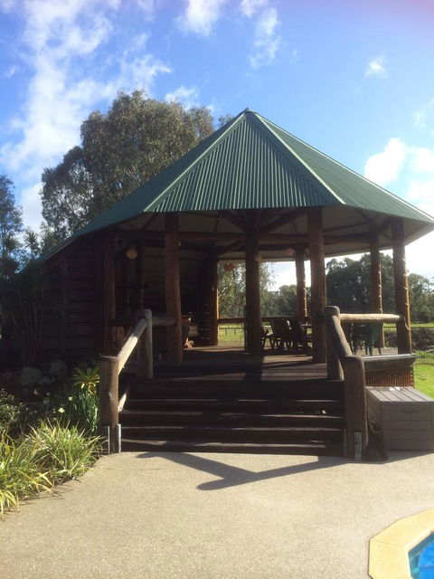 Nivalis Bed And Breakfast - Dentist Find 38