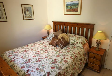 Nivalis Bed And Breakfast - Dentist Find 39