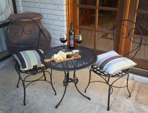 Nivalis Bed And Breakfast - Dentist Find 7