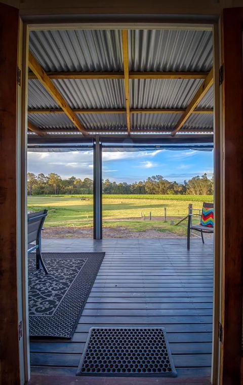 Windfall Estate Vineyard Cottage - Dentist Find 3