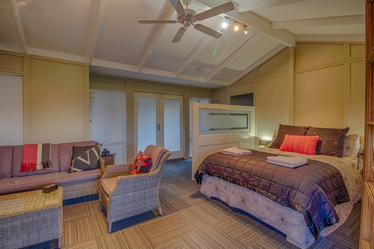 Windfall Estate Vineyard Cottage