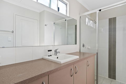 Discovery Parks â€“ Swan Valley - Dentist Find 34
