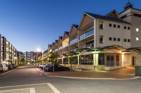 Dolphin Quay Apartments - Dentist Find 18