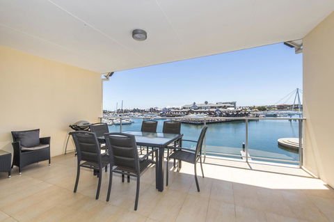 Dolphin Quay Apartments - Dentist Find 17