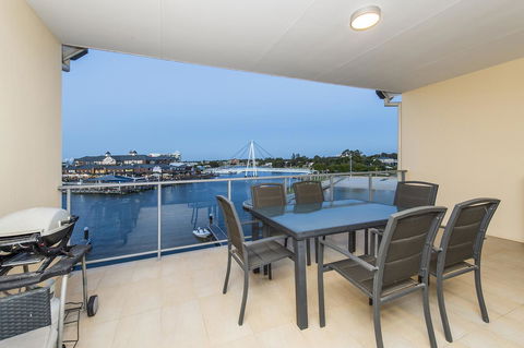 Dolphin Quay Apartments - Dentist Find 23