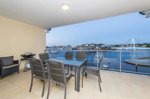 Dolphin Quay Apartments - Dentist Find 22