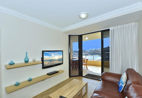 Dolphin Quay Apartments - Dentist Find 11