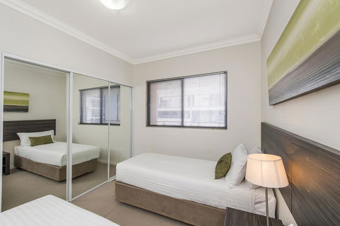 Dolphin Quay Apartments - Dentist Find 41