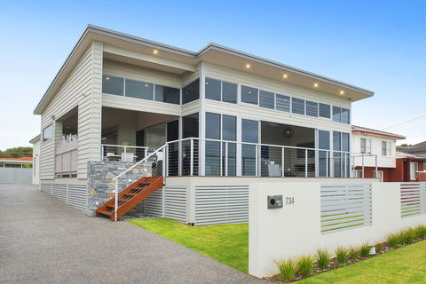 Busselton Beachside - A Slice Of Heaven - Dentist Find 0