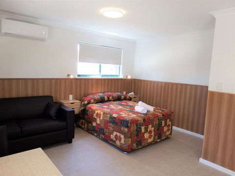 Australind Tourist Park - Dentist Find 6