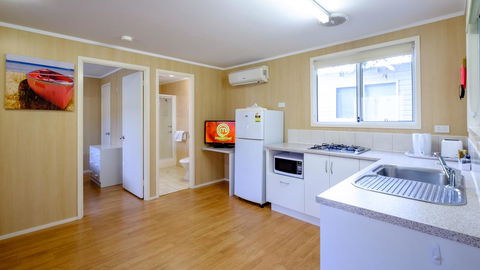 Australind Tourist Park - Dentist Find 11