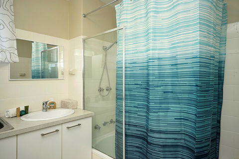 Freo Apartment - Dentist Find 6