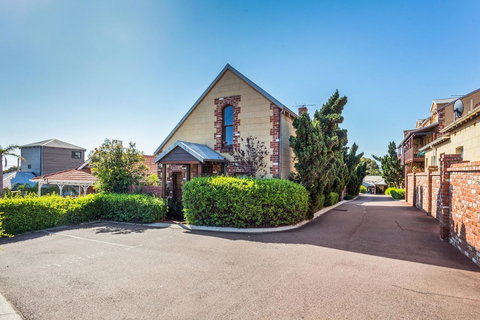 100 On South Callan Apartments - Dentist Find 21